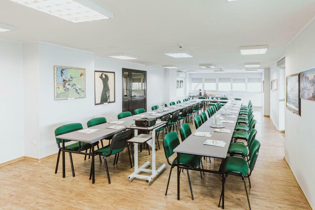 格罗马达沃姆扎酒店 Łomża 外观 照片